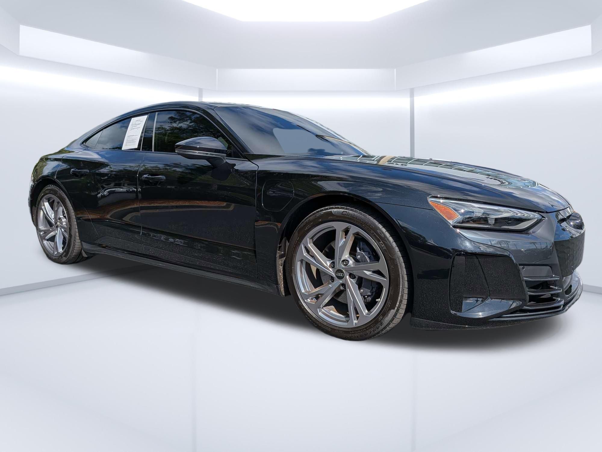 2023 Audi e-tron GT Premium Plus quattro's photo