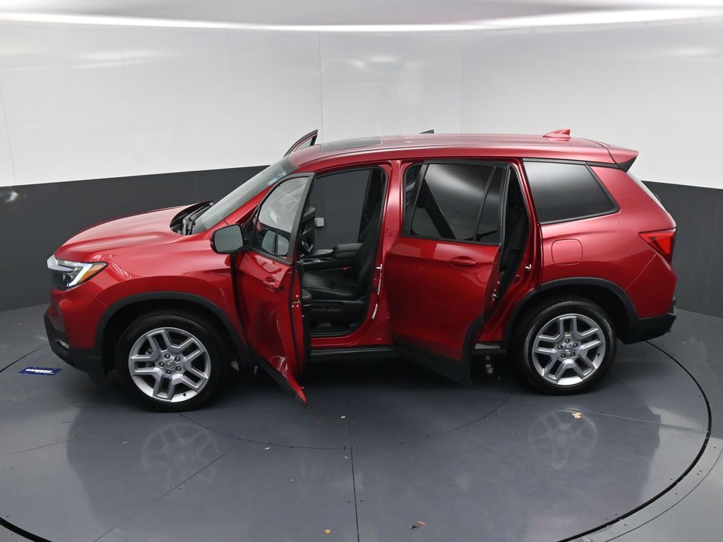 2024 Honda Passport EX-L Black at Mac Haik CDJR North Houston