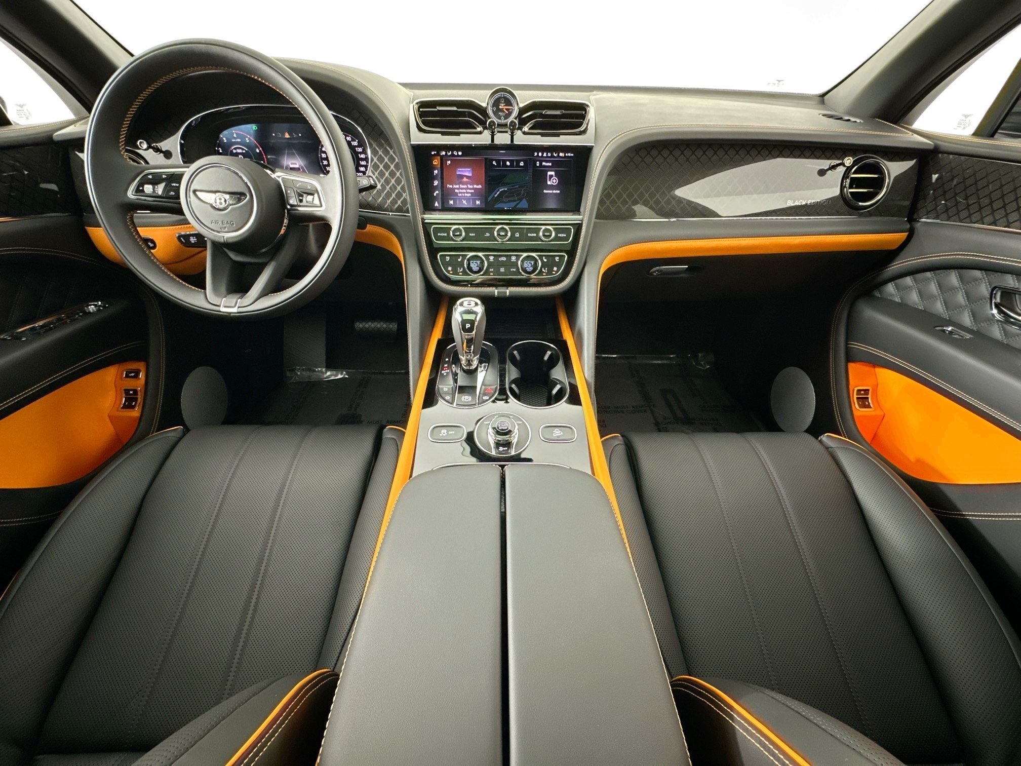 new 2025 Bentley Bentayga car