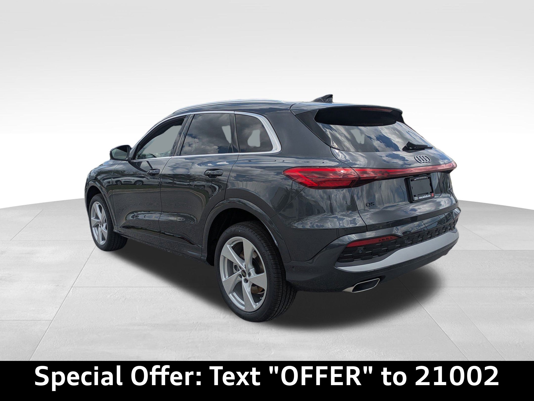 2025 Audi Q5 Premium Plus photo 4