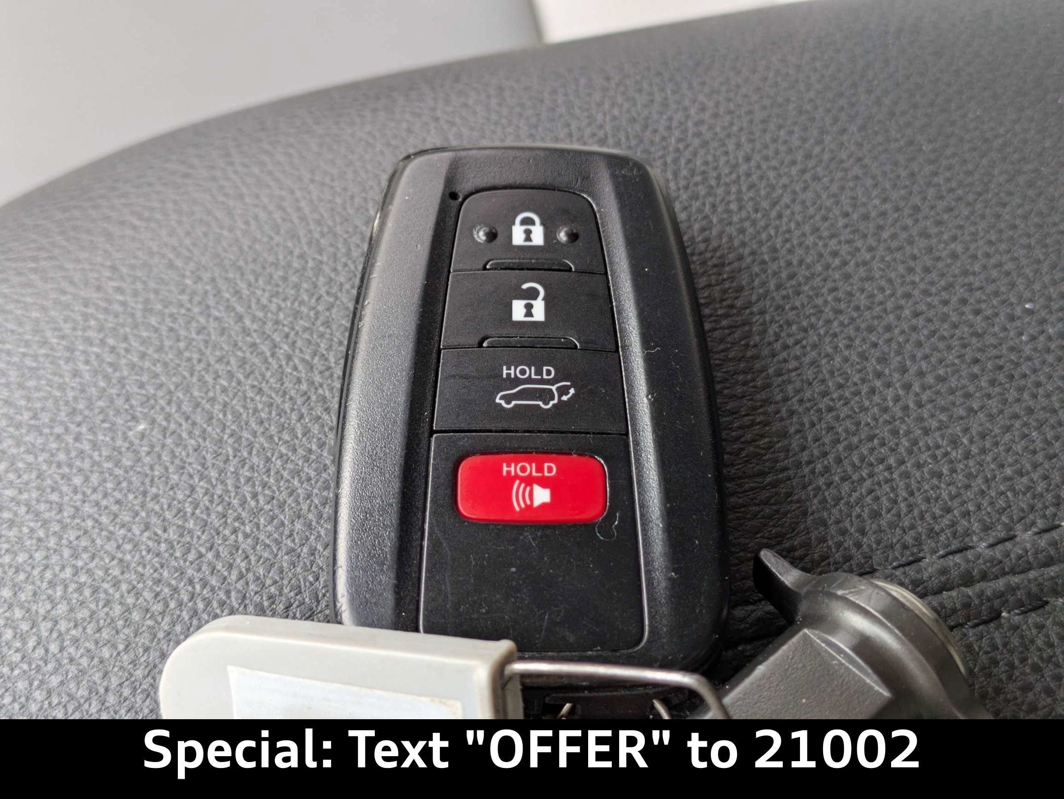Toyota 2019 RAV4 XLE Premium
