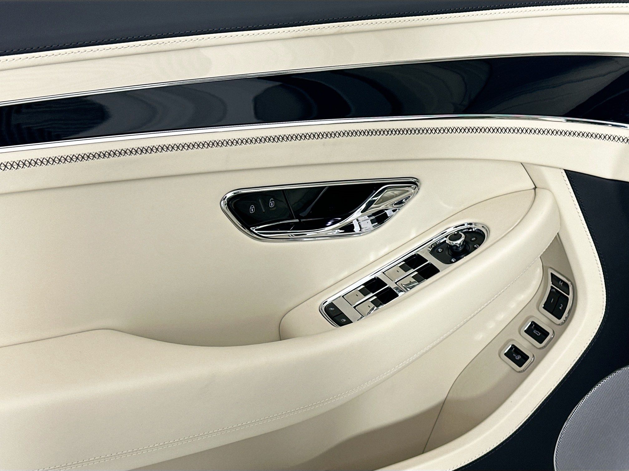 new 2026 Bentley Continental GT car