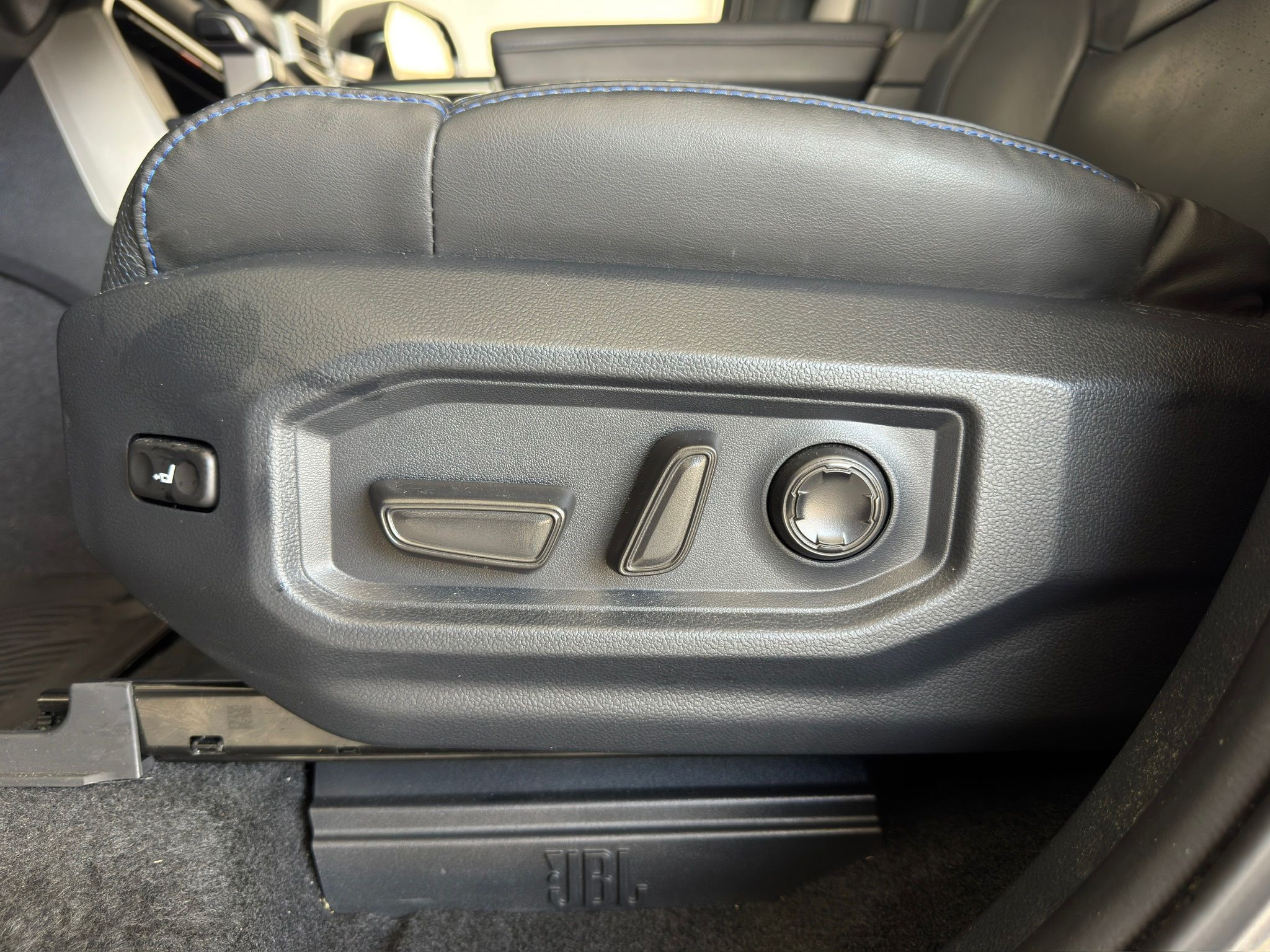 2026 Toyota Tundra Platinum - 11