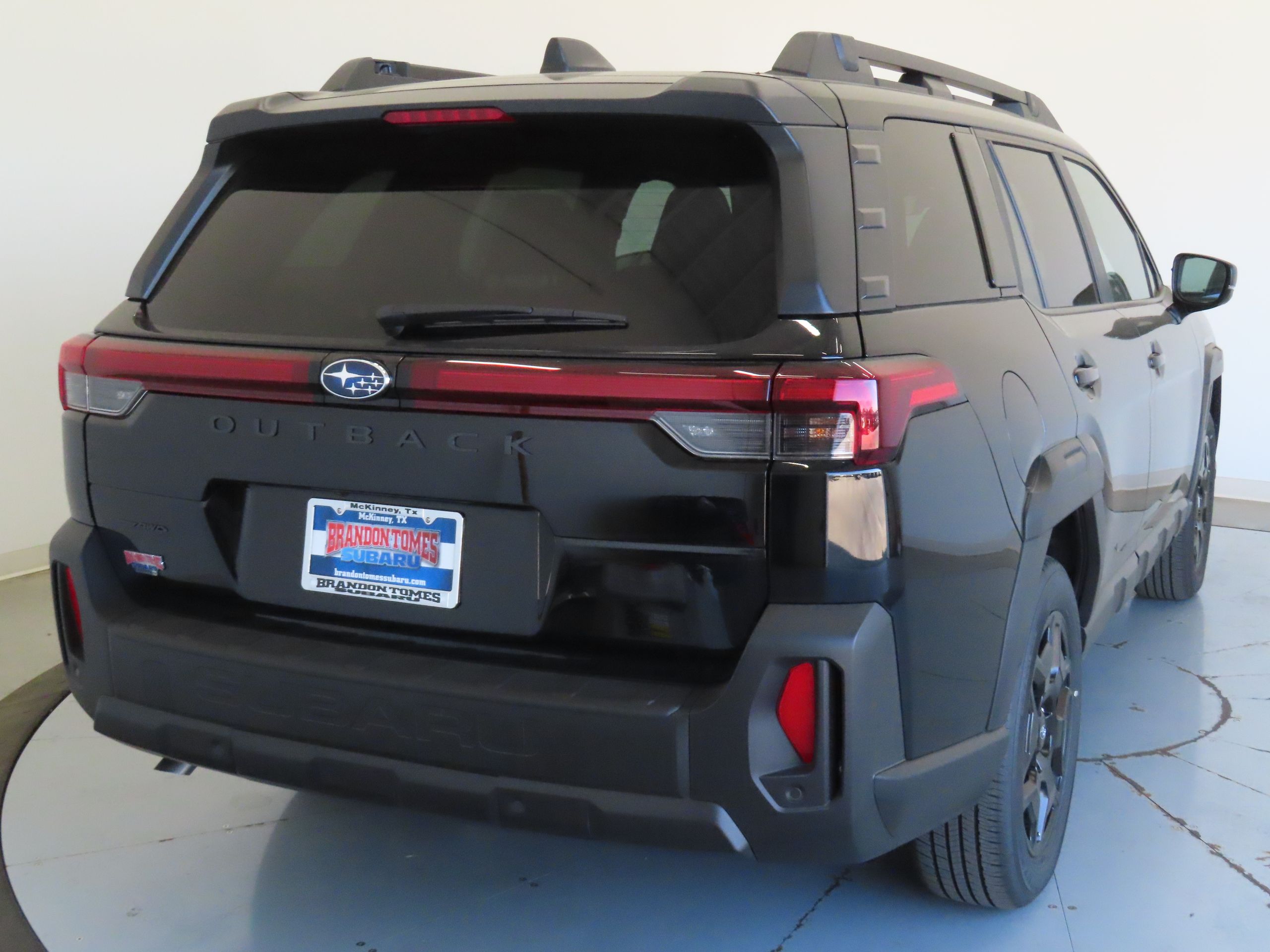 View vehicle photo 3