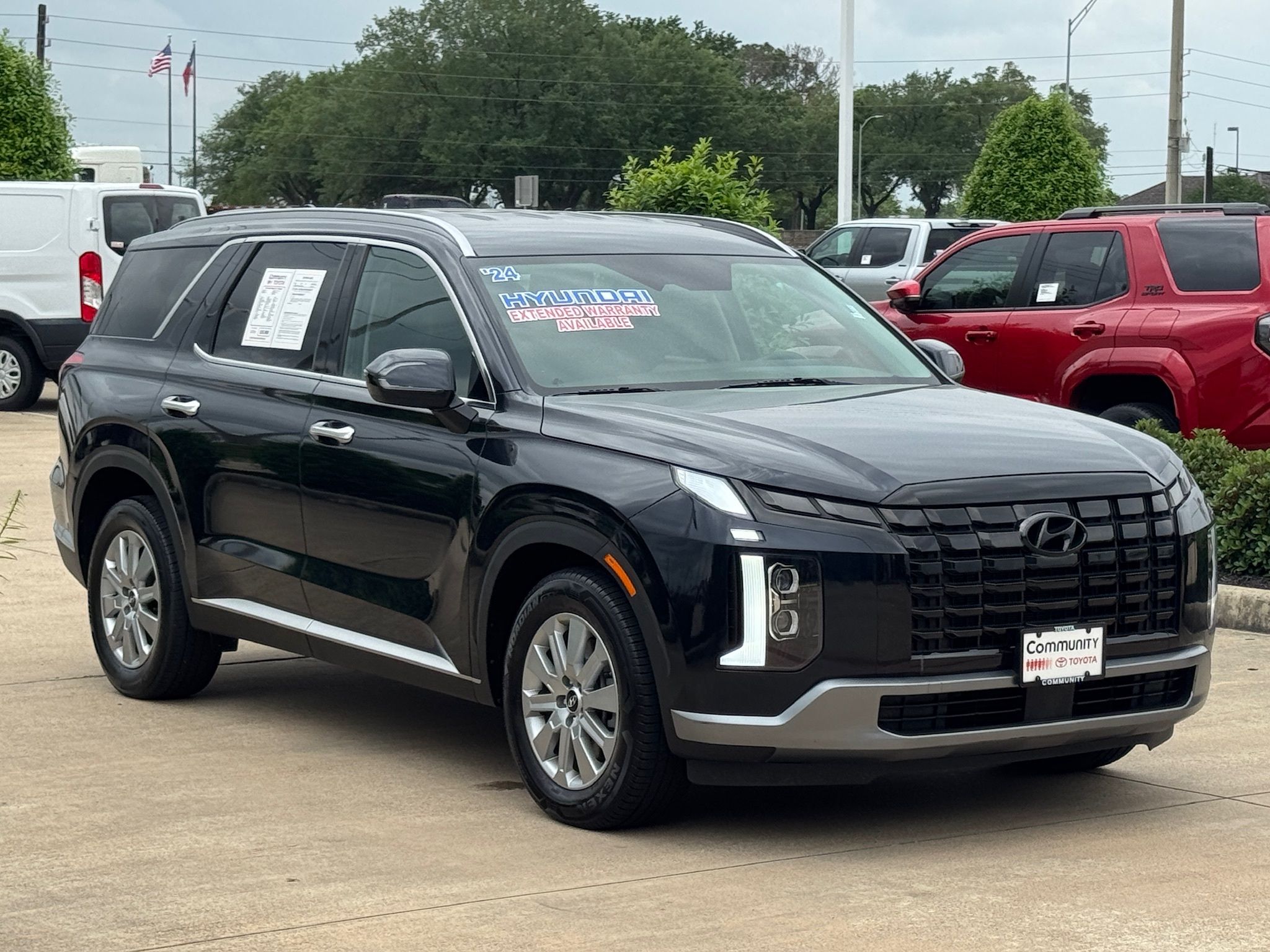 2024 Hyundai Palisade SEL White at Shottenkirk Kia Fort Bend