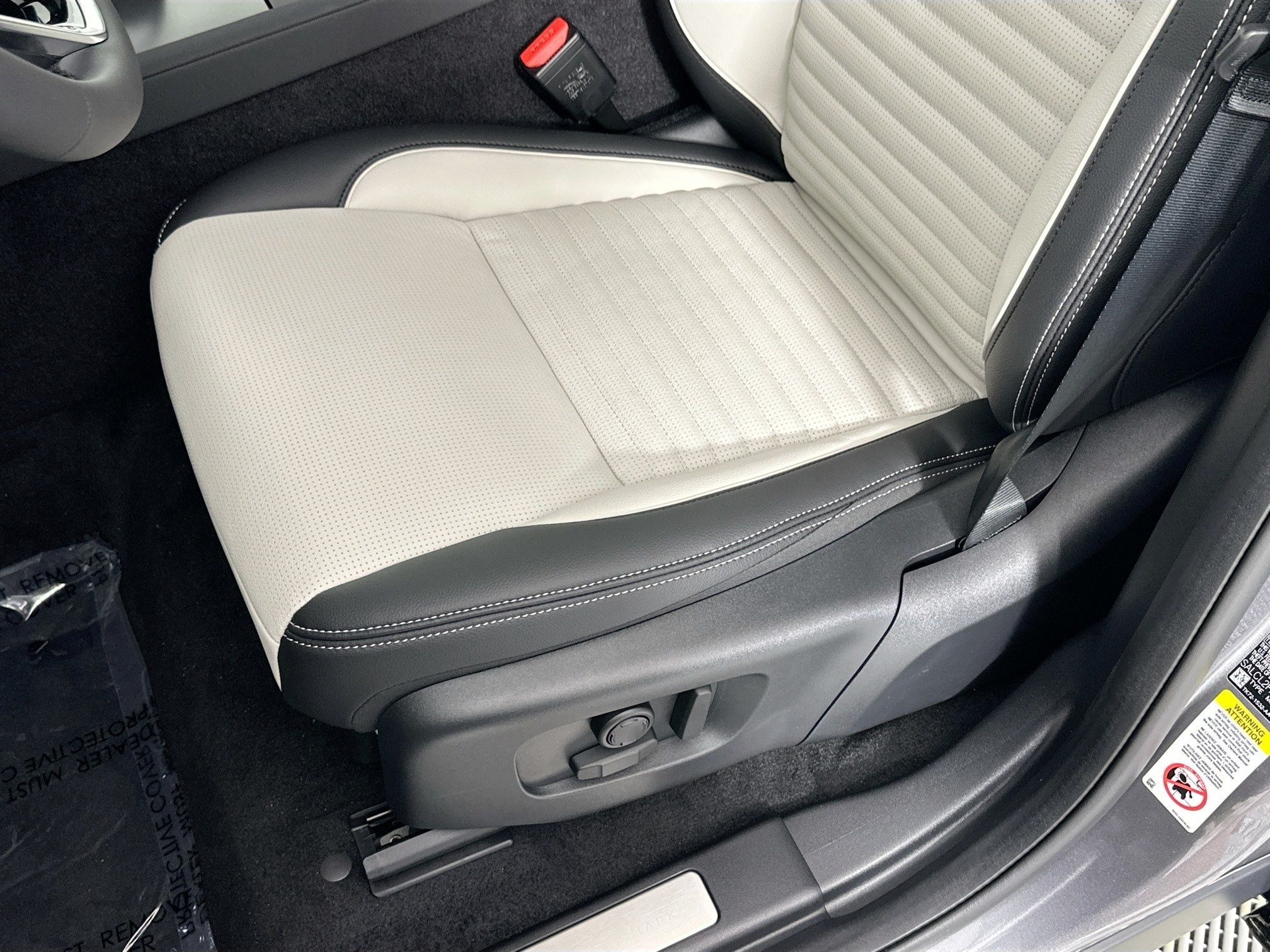 new 2026 Land Rover Discovery Sport car, priced at $53,075