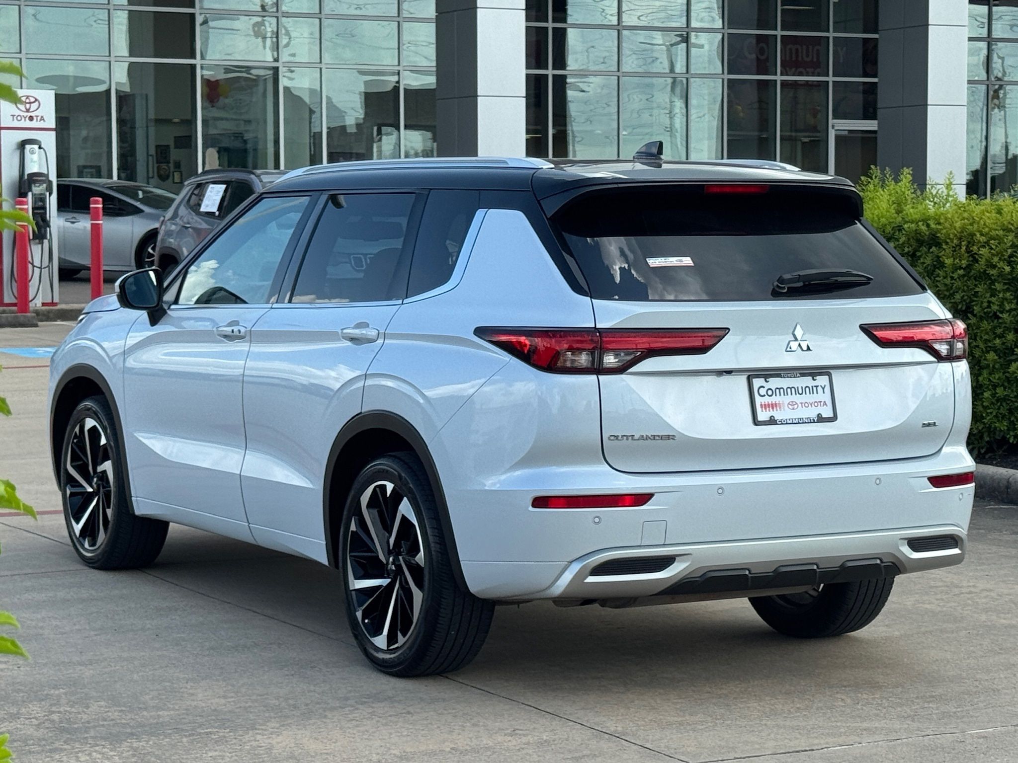 2023 Mitsubishi Outlander SEL  at North Houston Mitsubishi