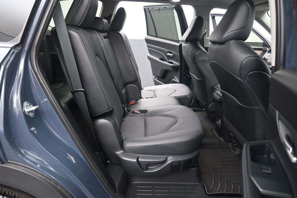 2025 Toyota Grand Highlander Limited White at Community Kia