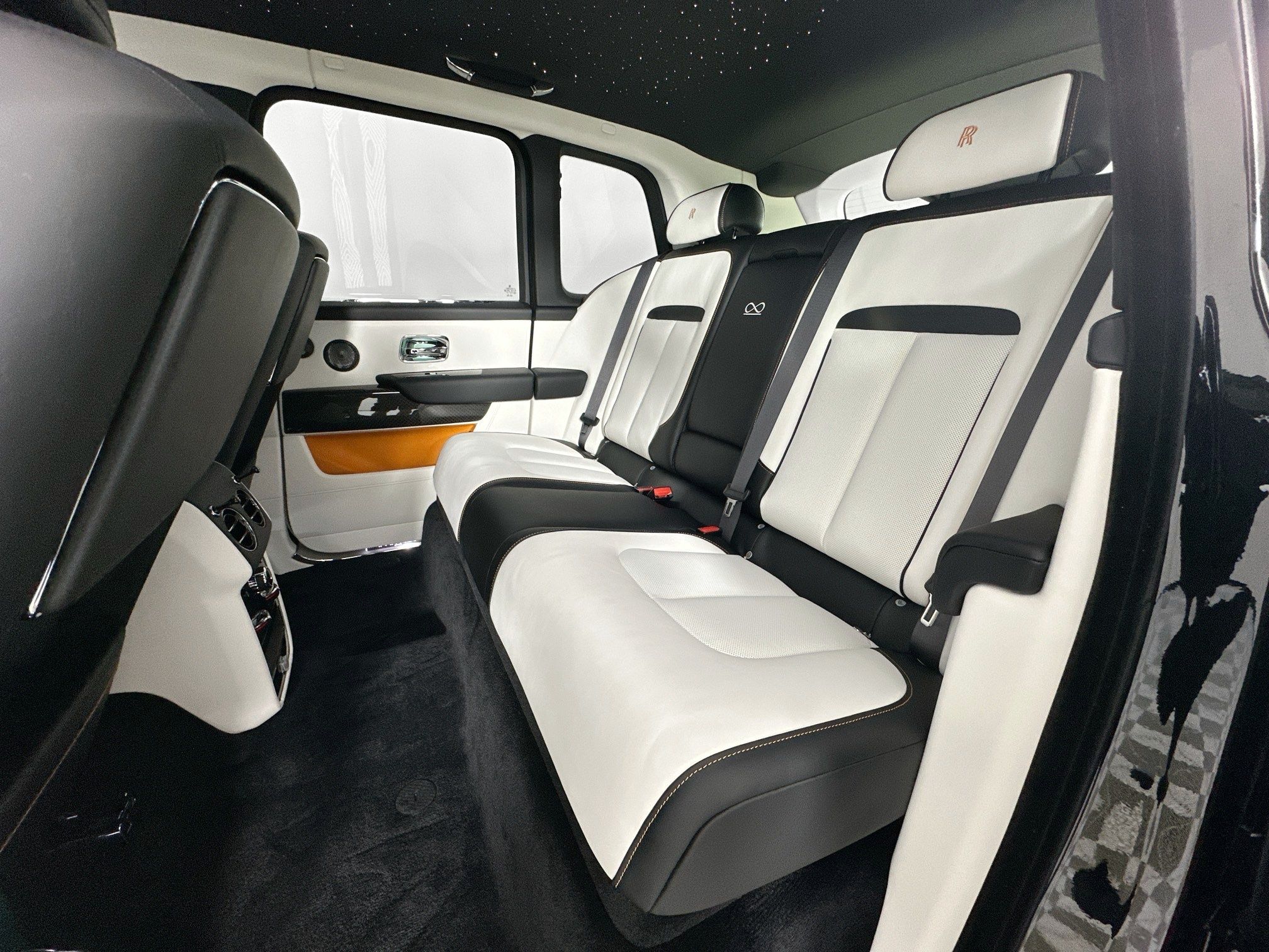 new 2026 Rolls-Royce Cullinan car, priced at $587,550