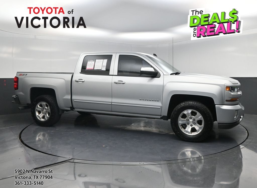 2017 Chevrolet Silverado 1500 LT - 0