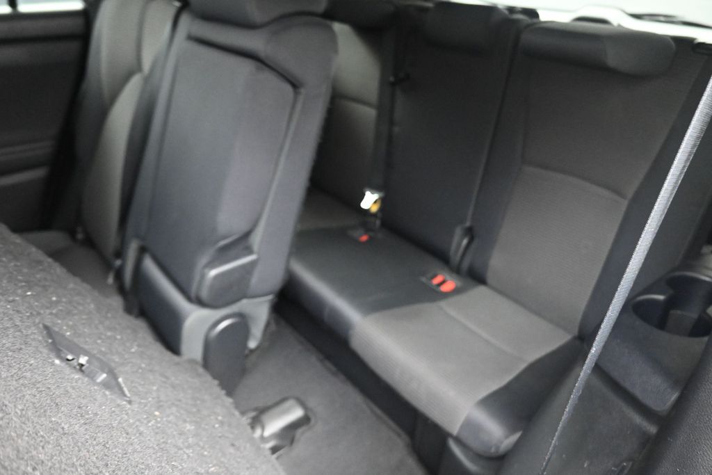 2023 Toyota Highlander Hybrid LE Beige at Toyota of Victoria