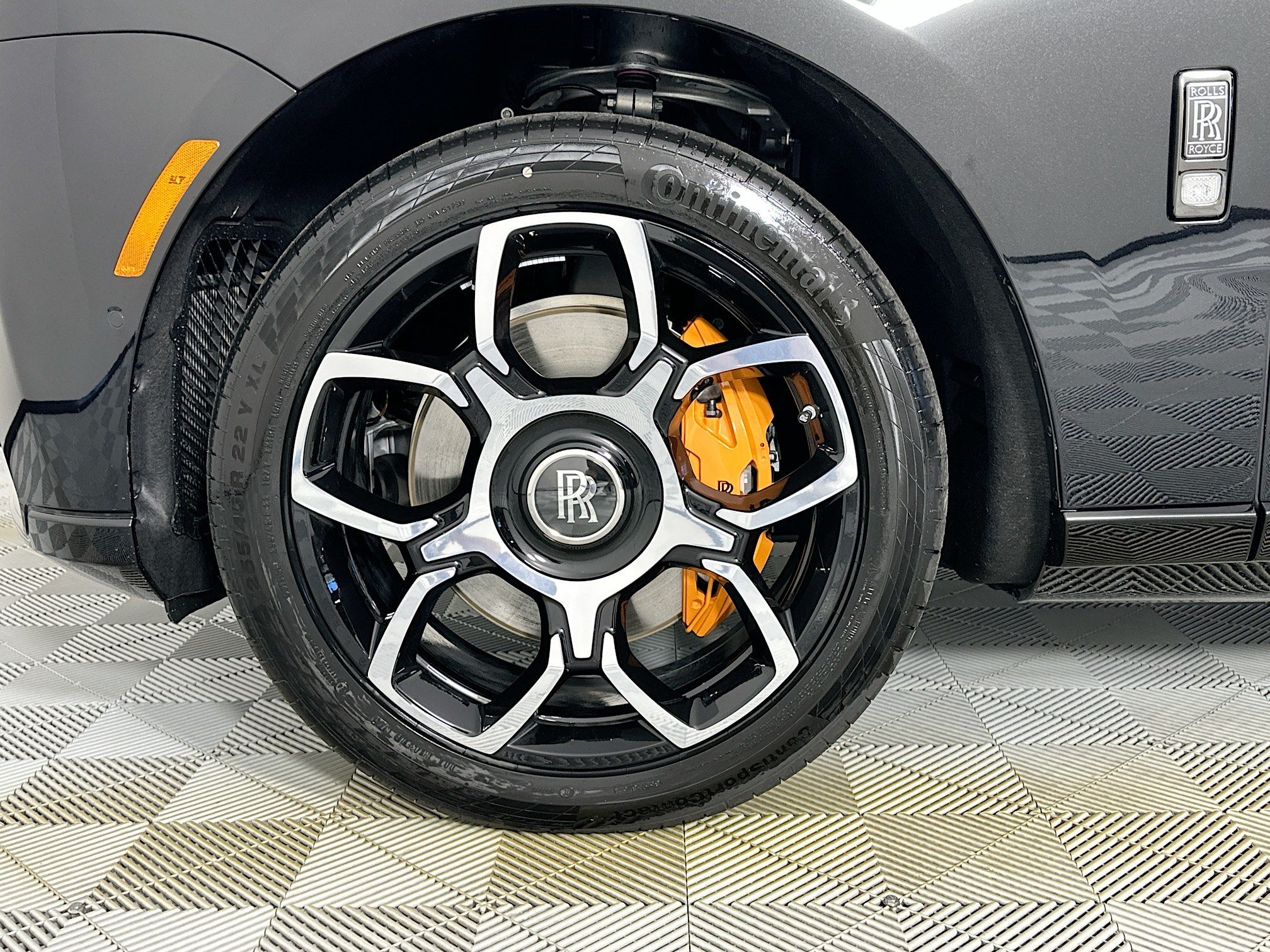 new 2026 Rolls-Royce Cullinan car, priced at $587,550