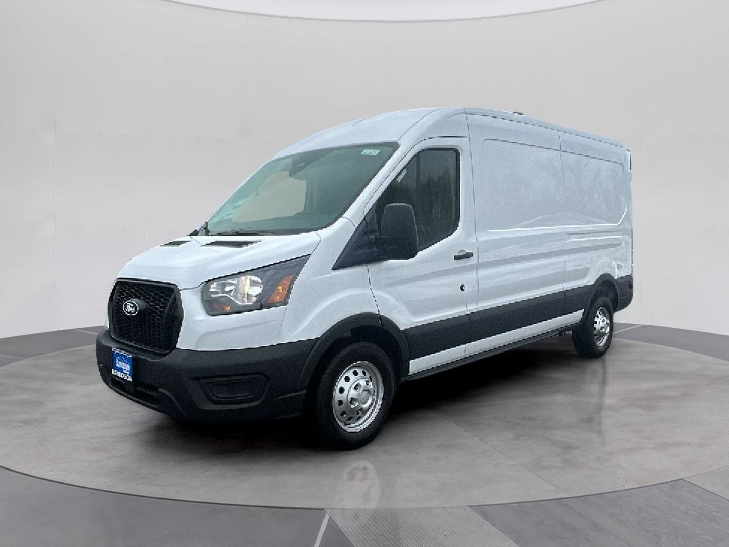 2026 Ford Transit Base's photo