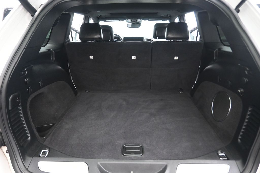 2019 Jeep Grand Cherokee Trailhawk White at Bayway Cadillac Southwest