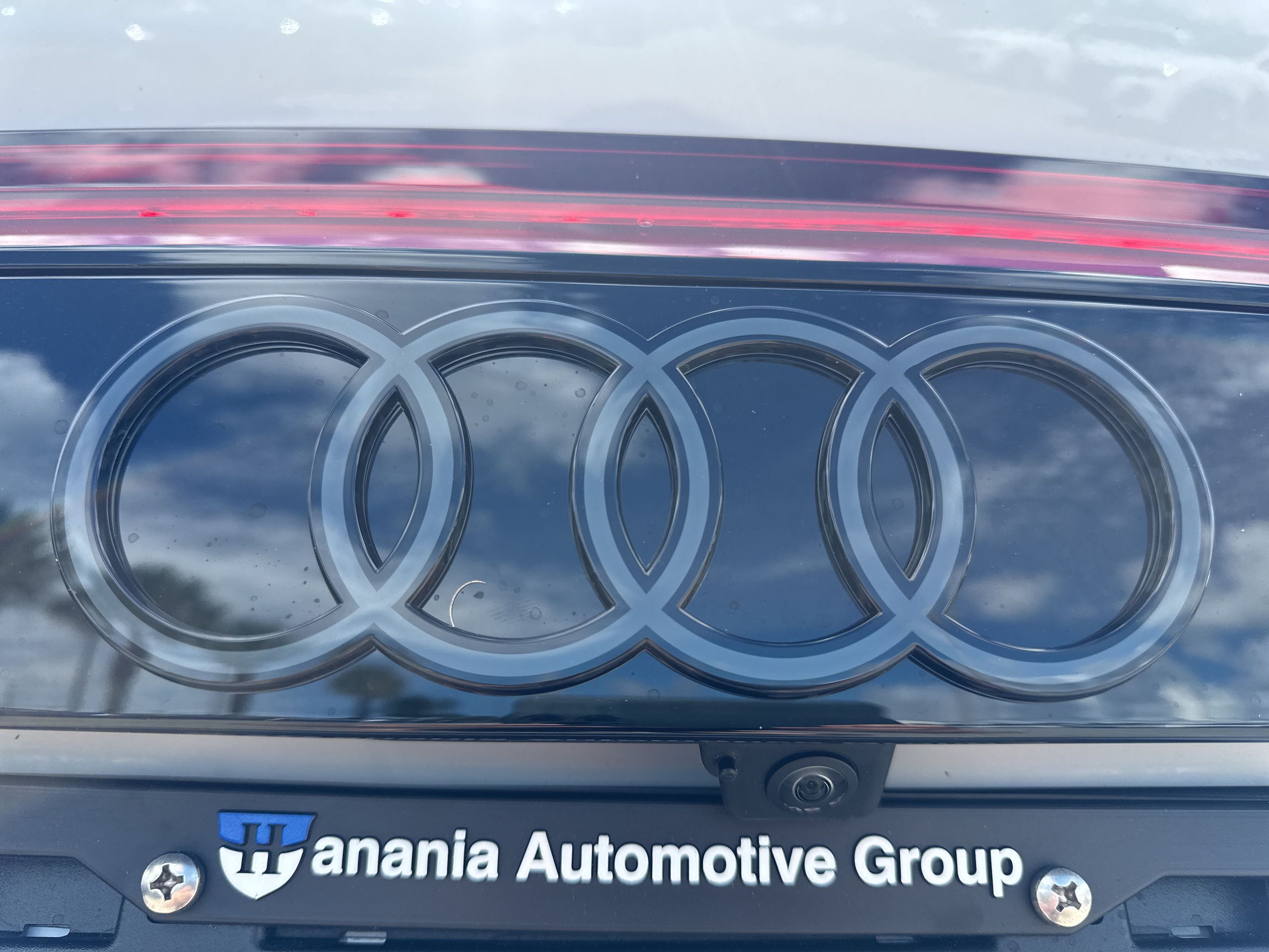 Audi 2027 Q8 55 Premium Plus quattro