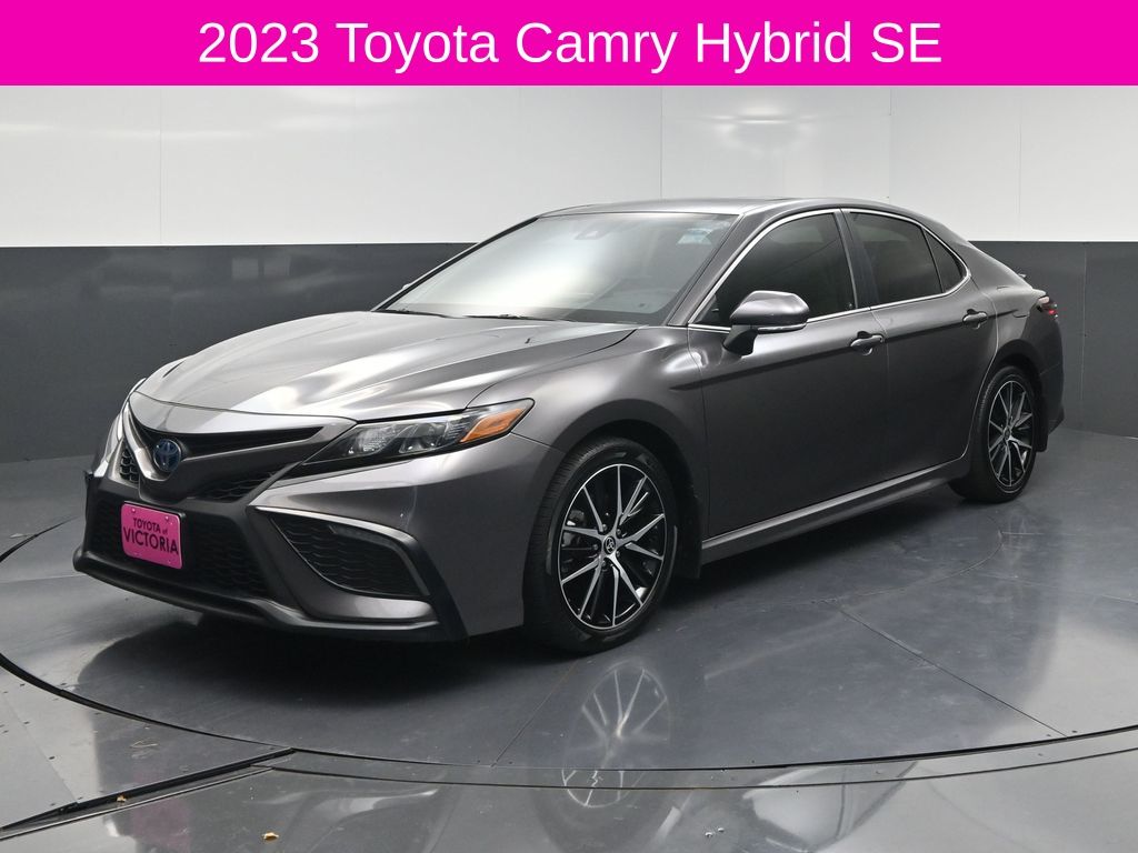 2023 Toyota Camry Hybrid SE - 1