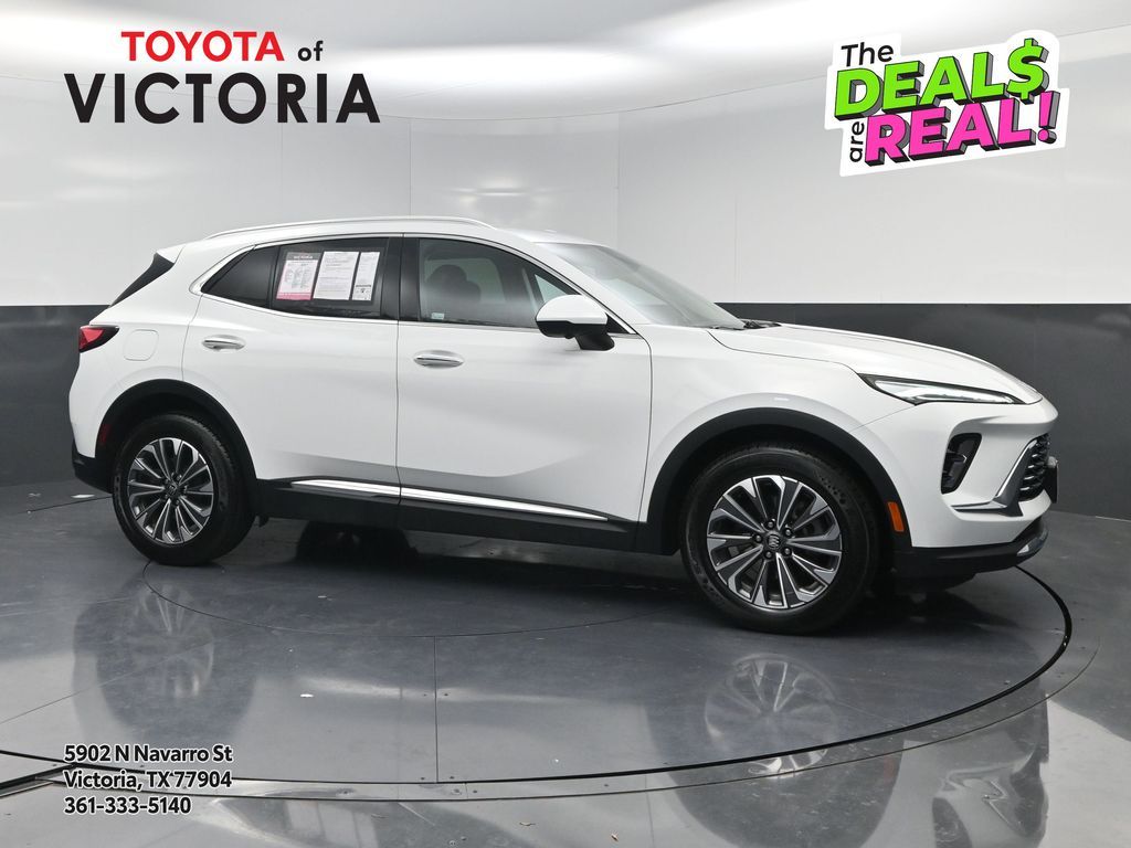 2024 Buick Envision Preferred White at Toyota of Victoria