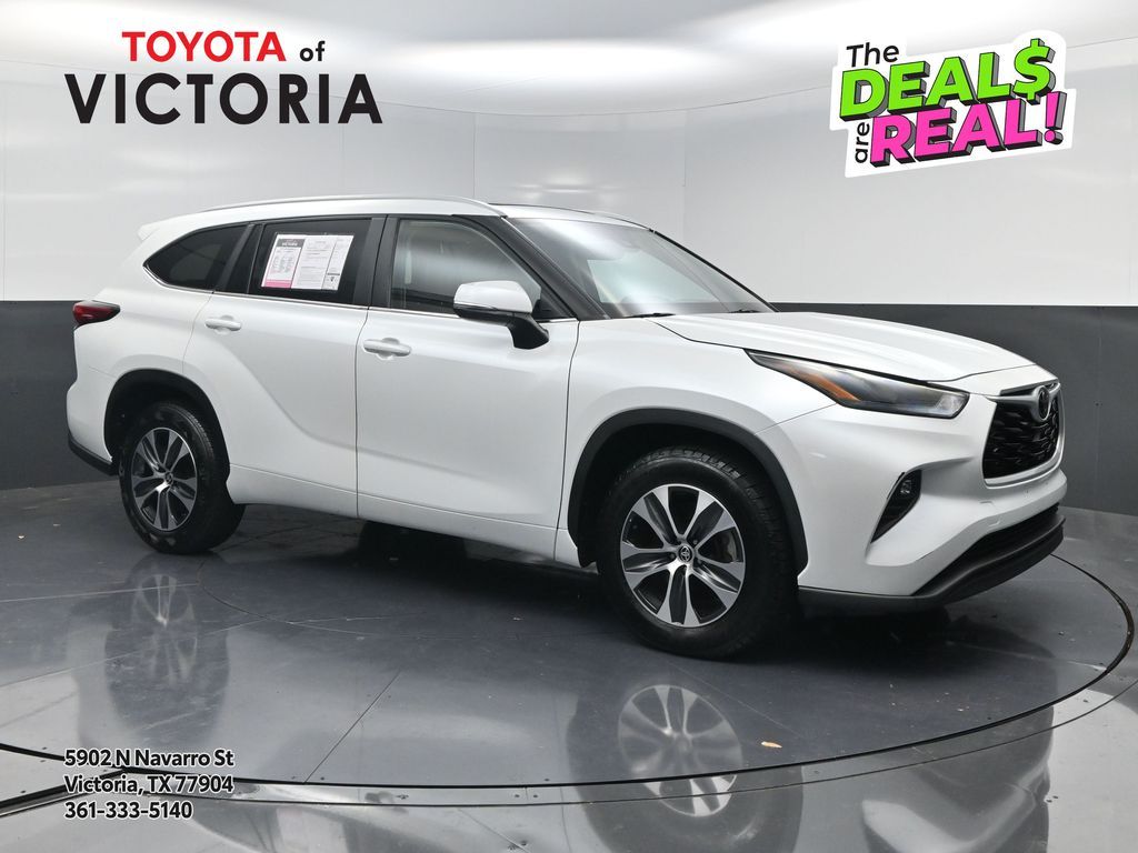2023 Toyota Highlander XLE - 0