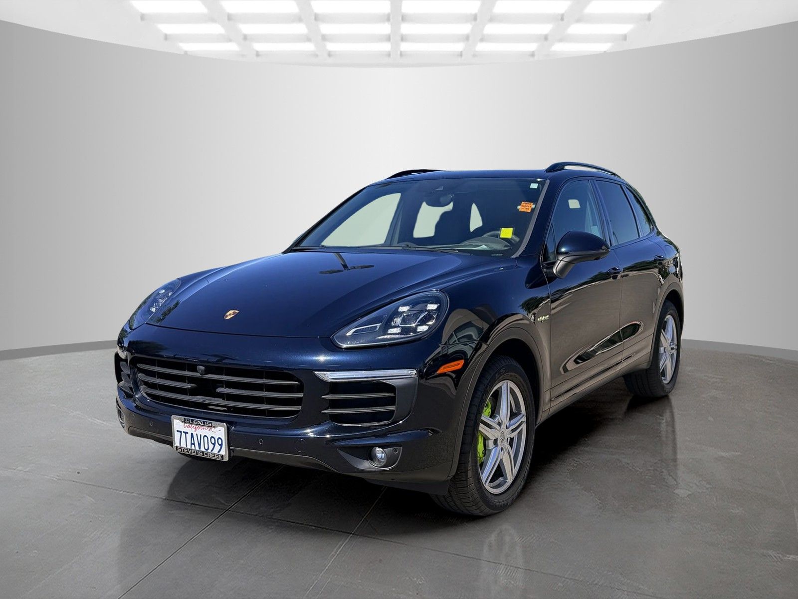 Blue 2016 Porsche Cayenne SUV / Crossover All-Wheel Drive 8-Speed Automatic