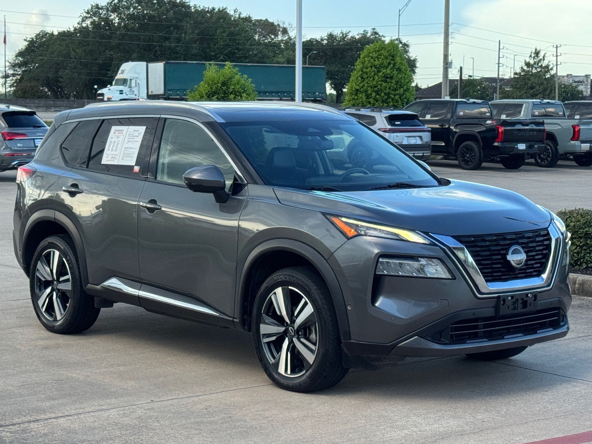 2023 Nissan Rogue SL Gray at South Houston Nissan