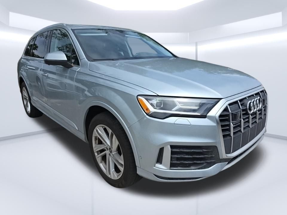 Satellite Silver Metallic 2023 Audi Q7 quattro Premium 45 TFSI SUV / Crossover All-Wheel Drive 8-Speed Automatic