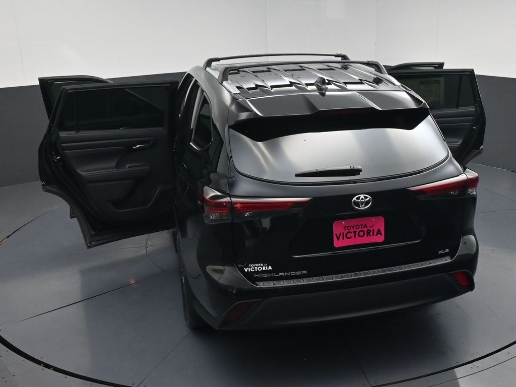 2024 Toyota Highlander XLE Black at Don McGill Toyota