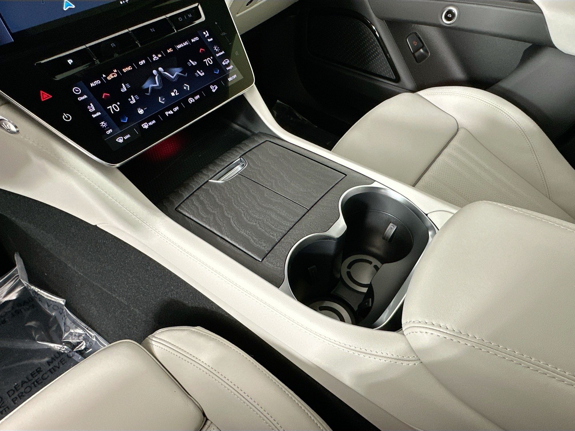 new 2026 Maserati Grecale car, priced at $94,305