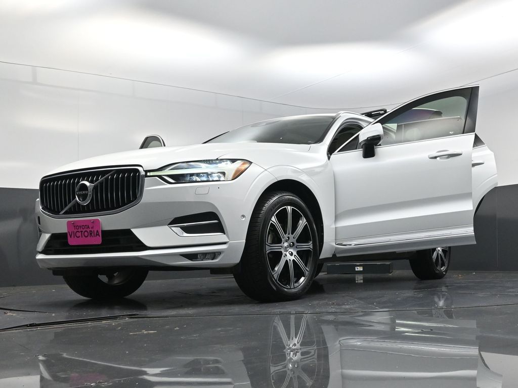 2020 Volvo XC60 T5 Inscription White at Westside Lexus