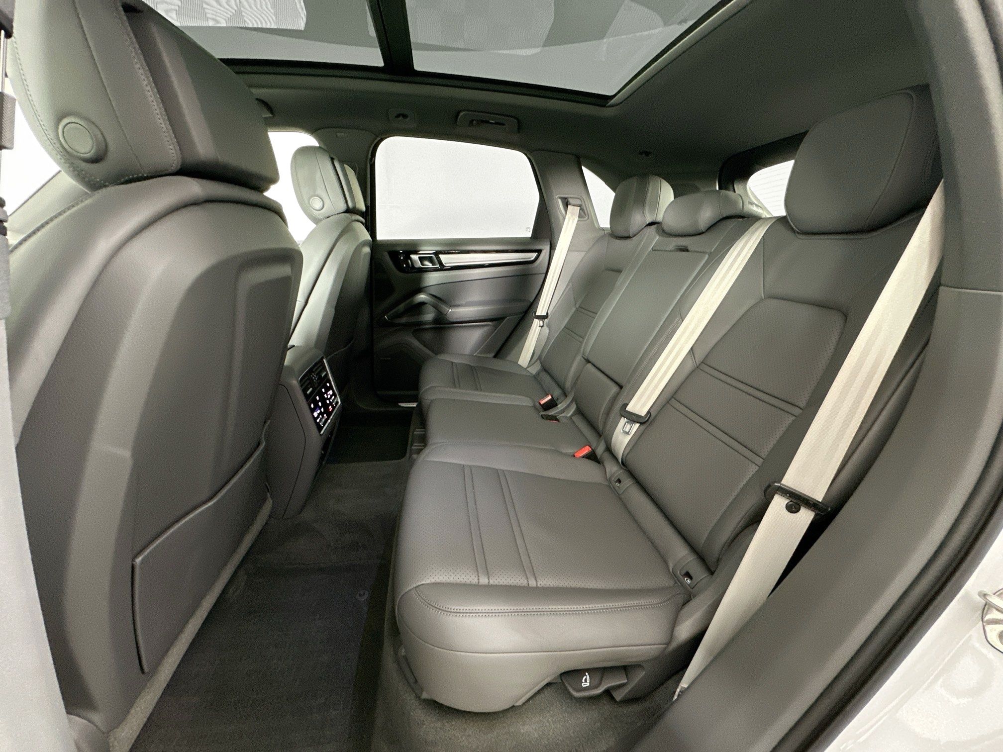 used 2023 Porsche Cayenne car, priced at $66,998