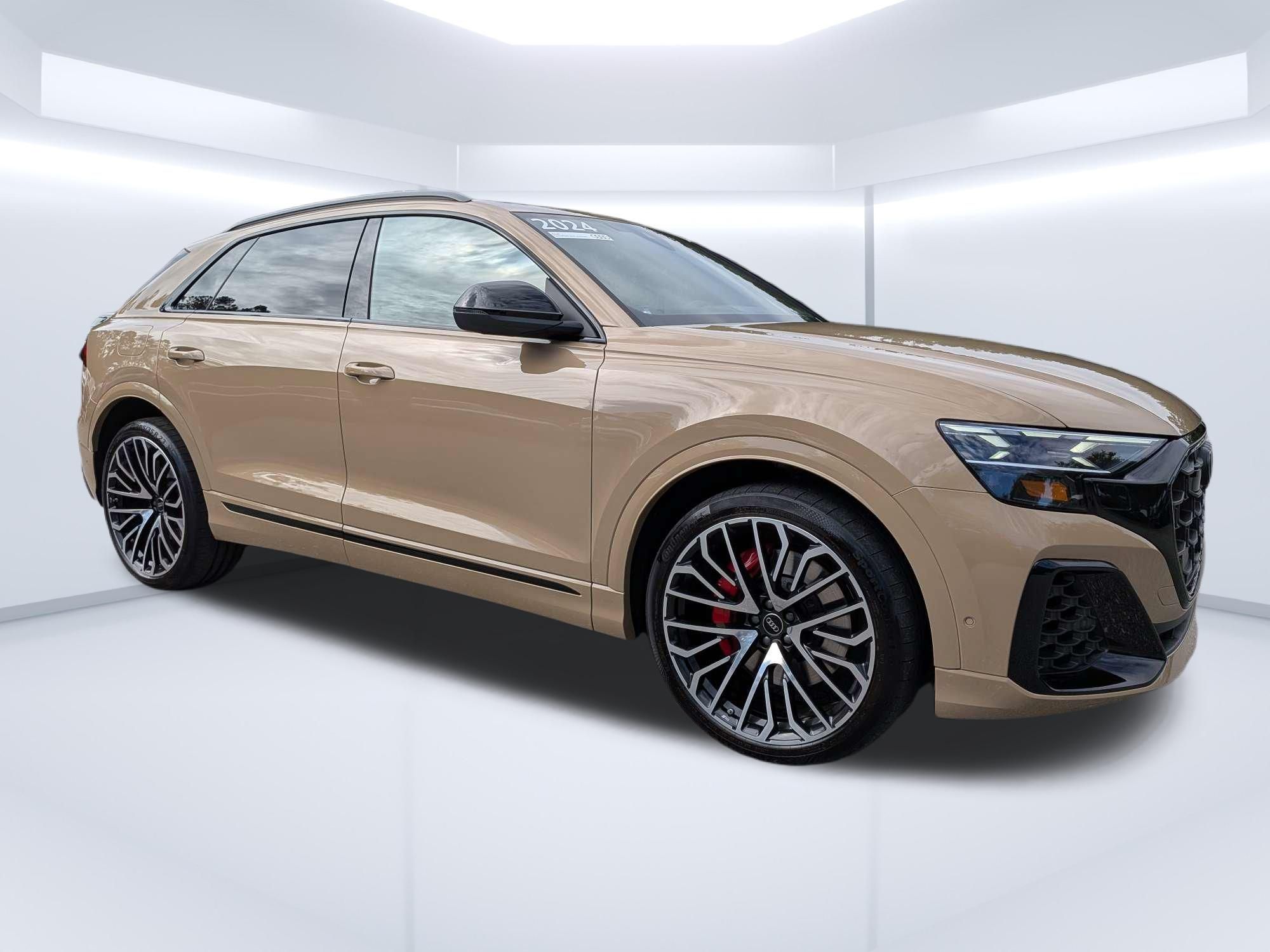 2024 Audi SQ8 Prestige's photo