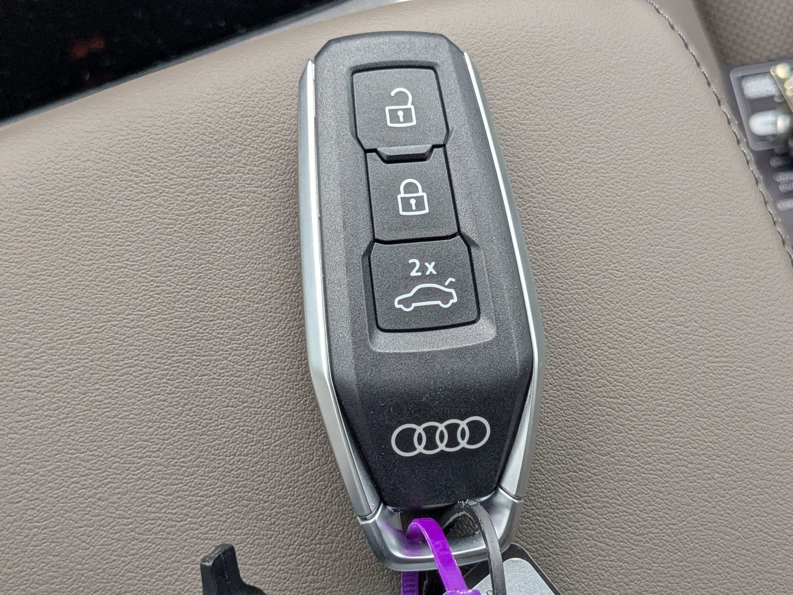 Audi 2026 Q5 Premium Plus quattro