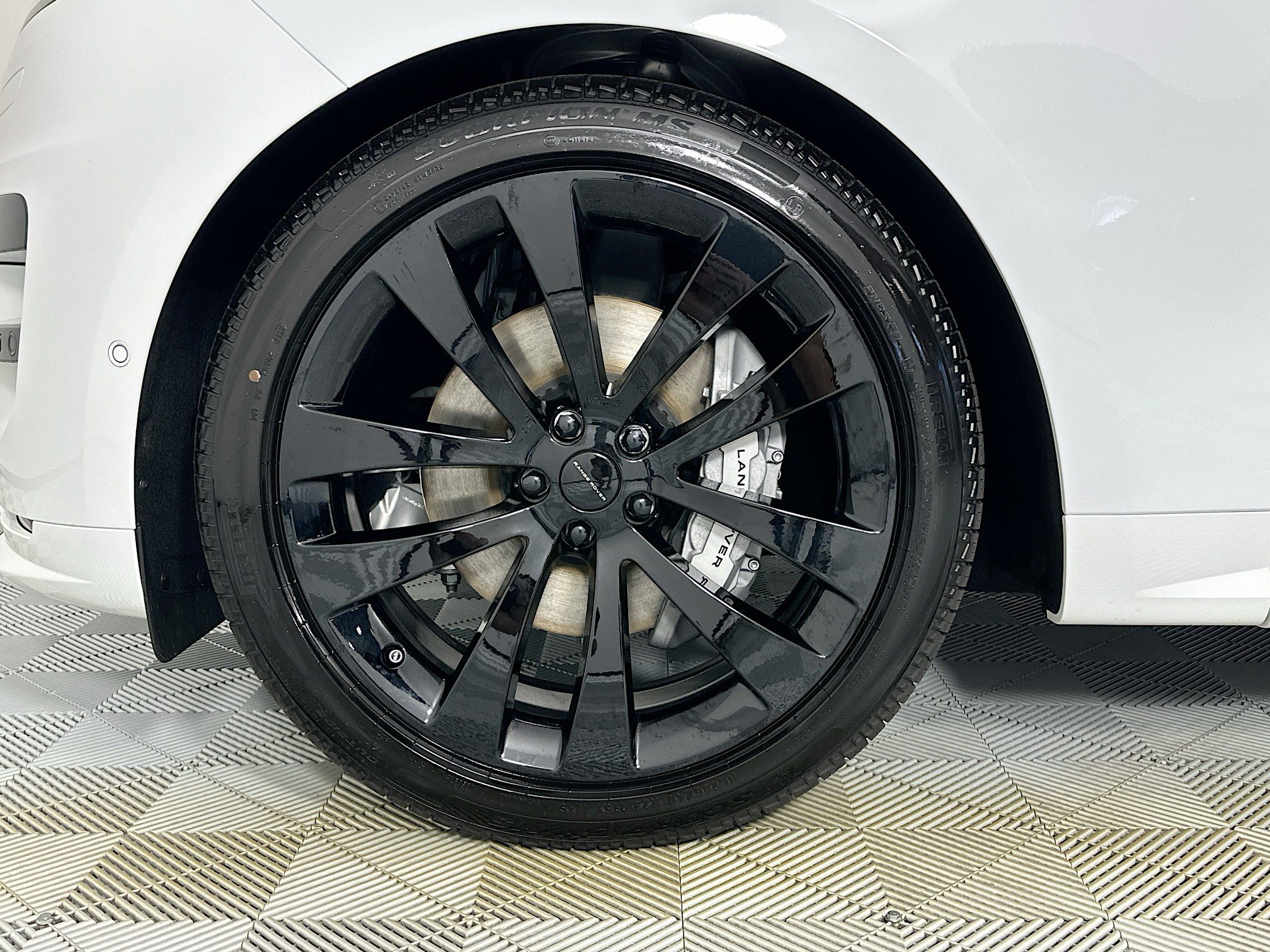 new 2026 Land Rover Range Rover Sport car, priced at $102,670