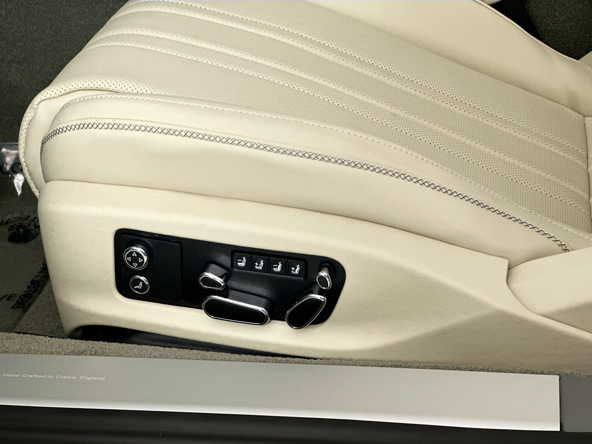 new 2026 Bentley Continental GTC car