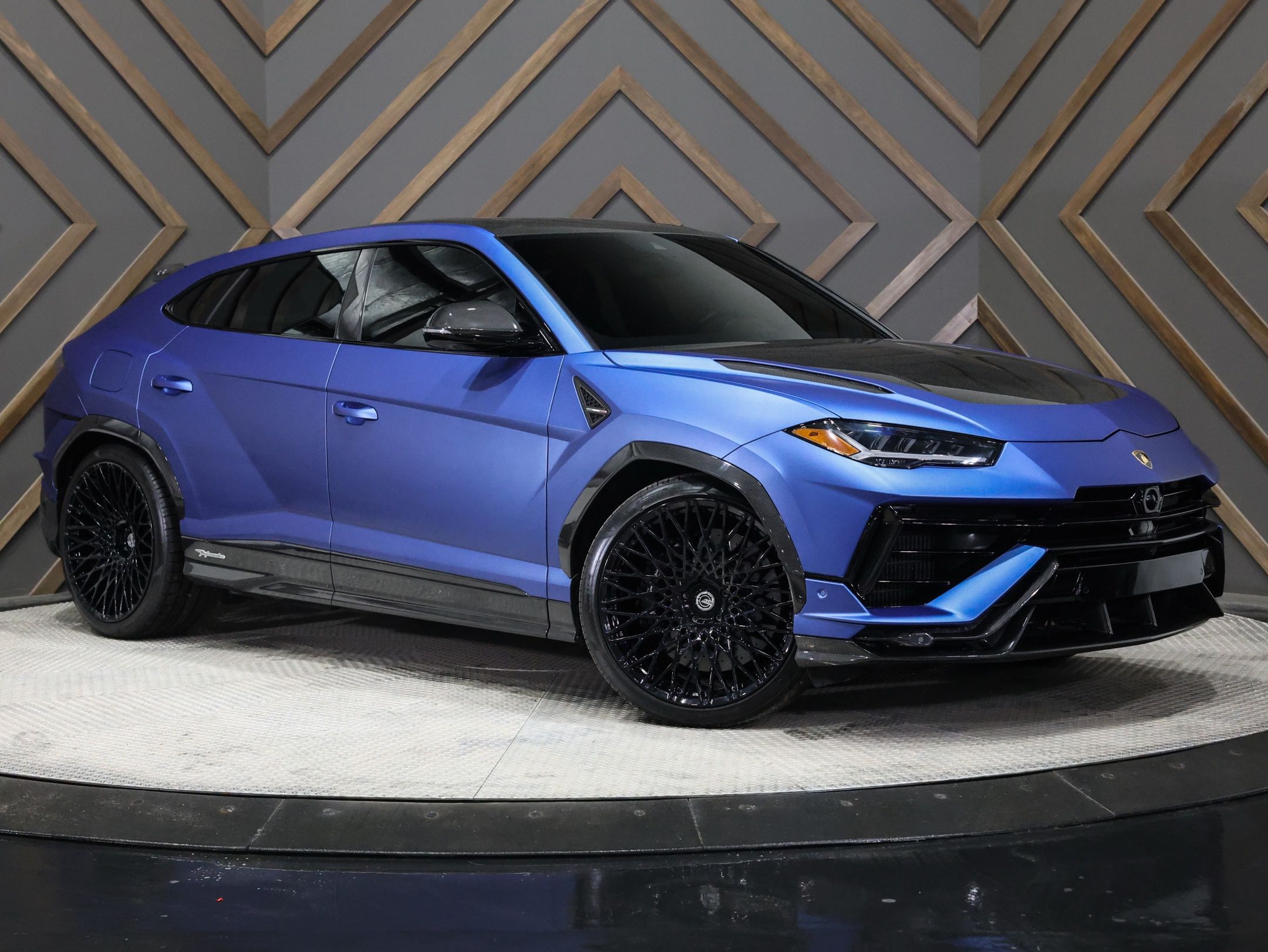 Gray 2023 Lamborghini Urus Performante AWD SUV / Crossover All-Wheel Drive 8-Speed Automatic
