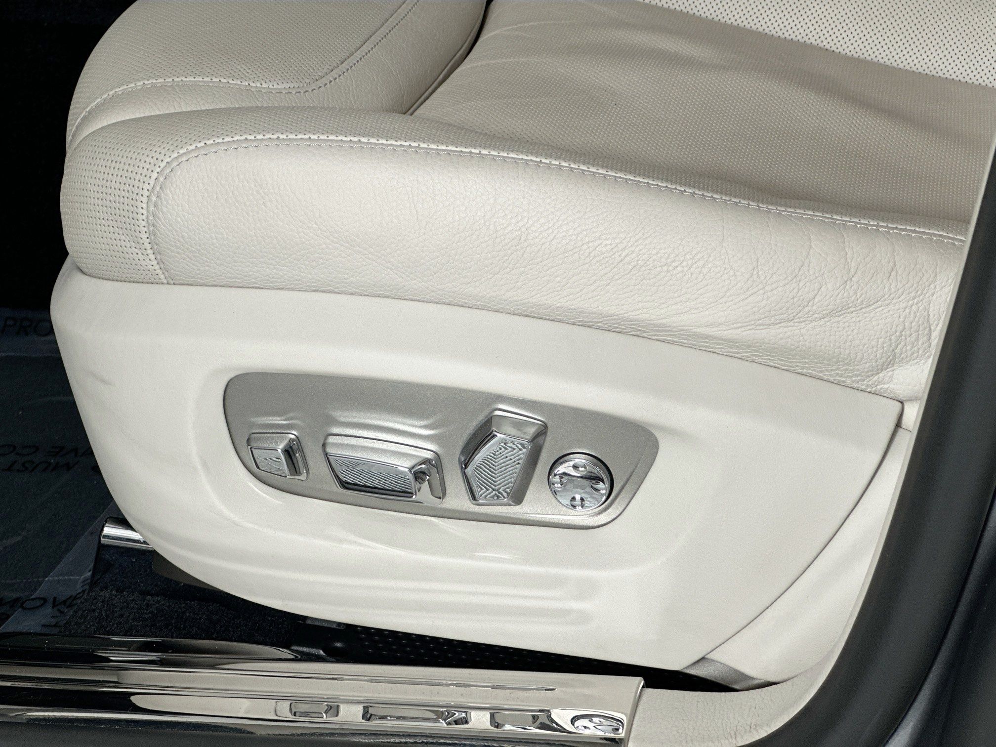 used 2016 Rolls-Royce Ghost car, priced at $149,998