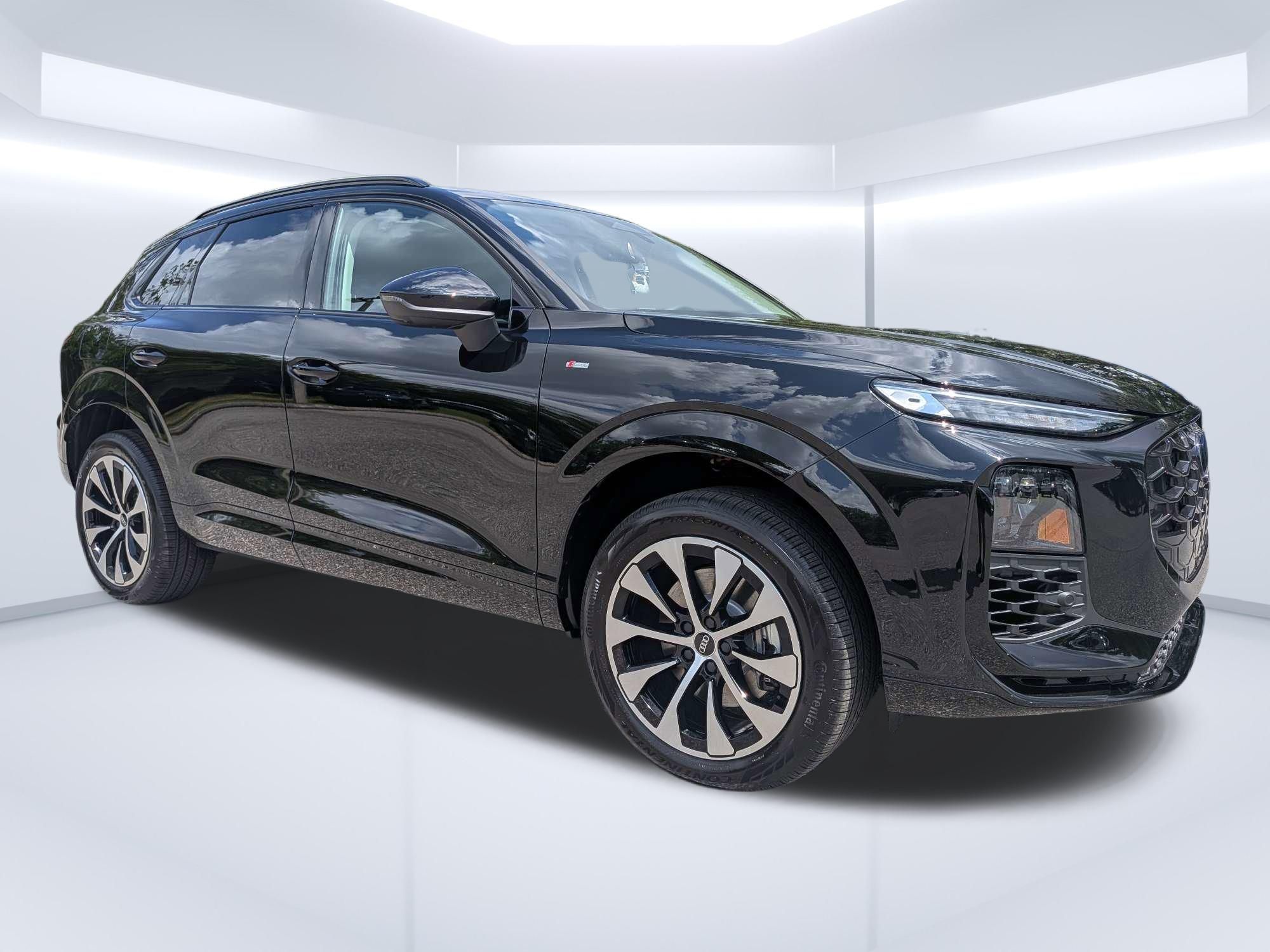 2026 Audi Q3 S line quattro's photo