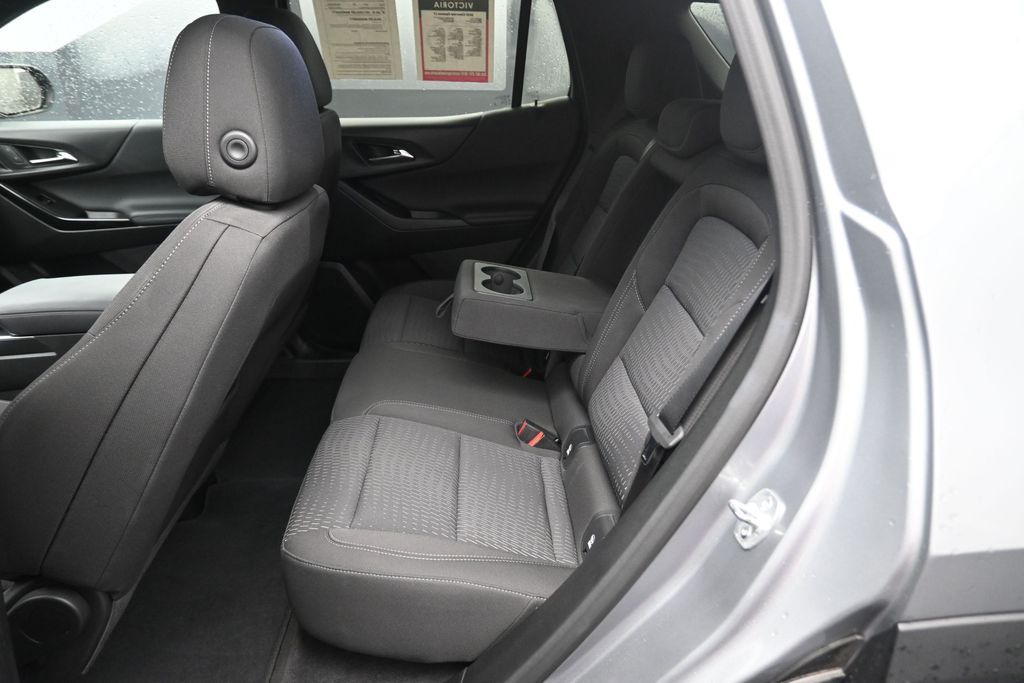 2025 Chevrolet Equinox LT - 10