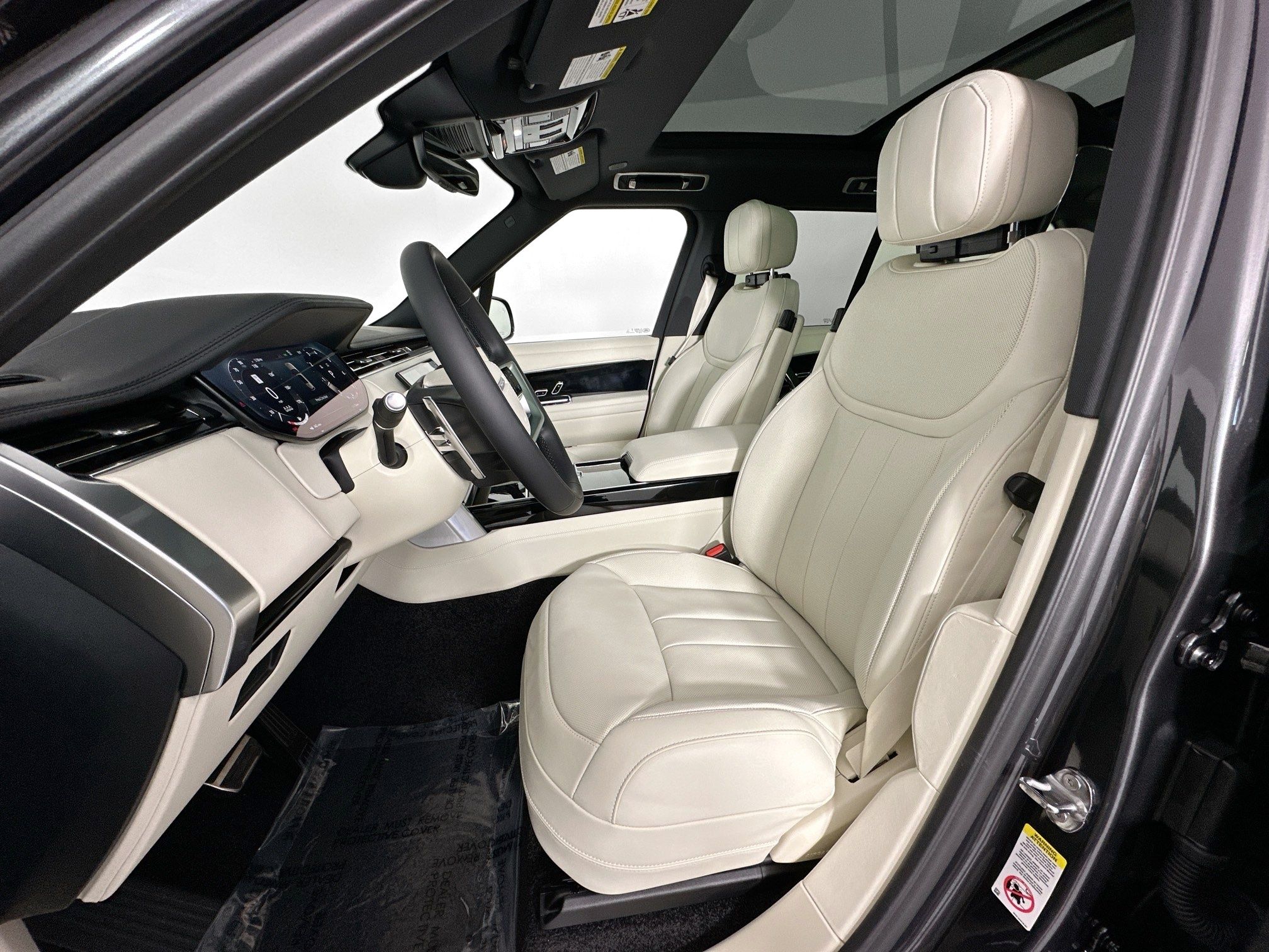 new 2026 Land Rover Range Rover car, priced at $130,615