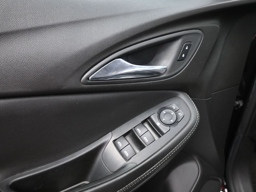 2022 Buick Encore GX Select Black at Community Kia