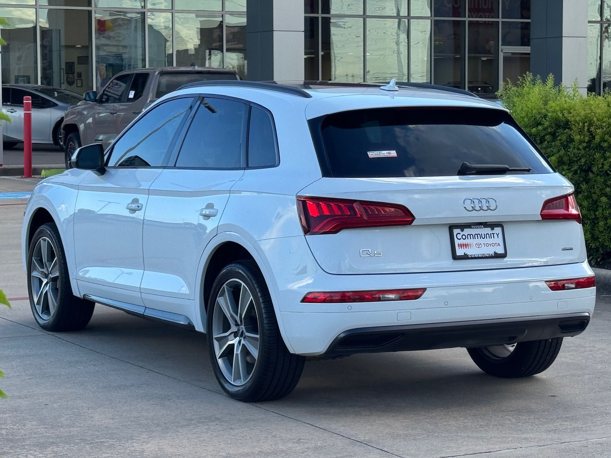 2019 Audi Q5 2.0T Premium Plus White at Ultimate Motorsports