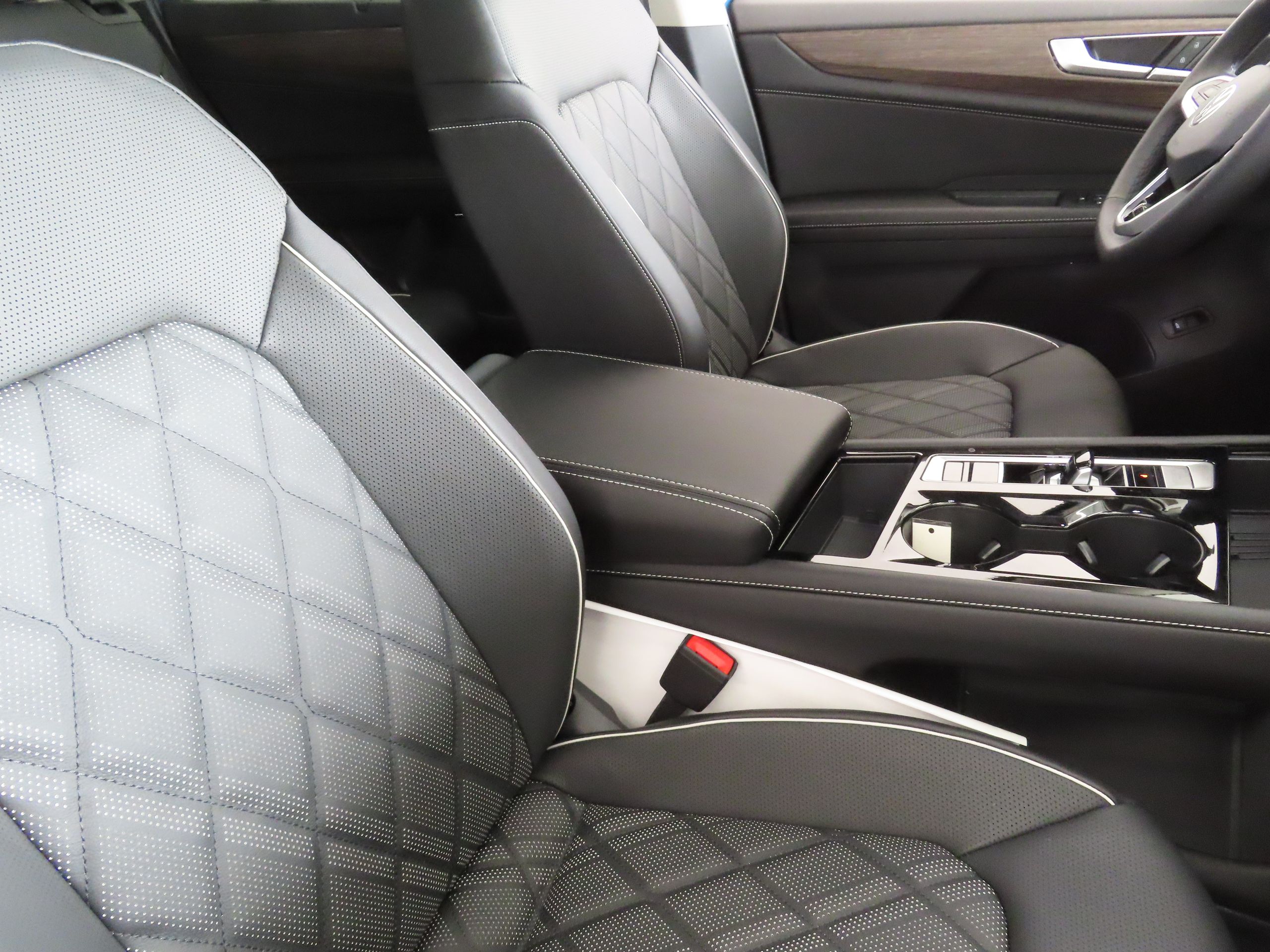 Atlas SEL Premium R-Line 4MOTION