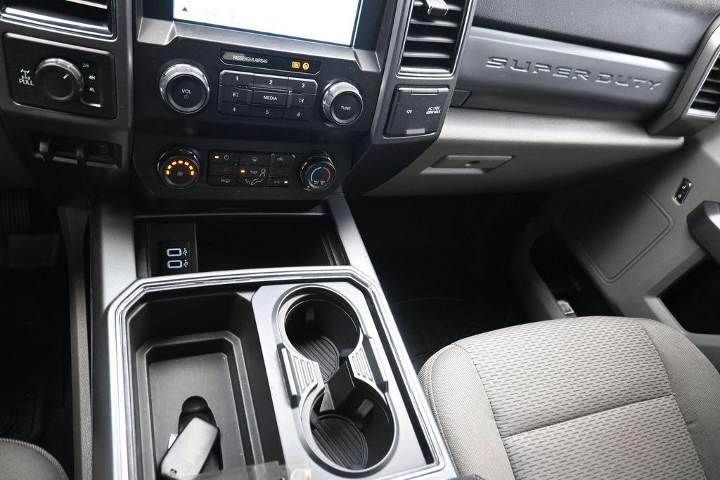 2019 Ford F-250SD XLT White at Emmons Autoplex