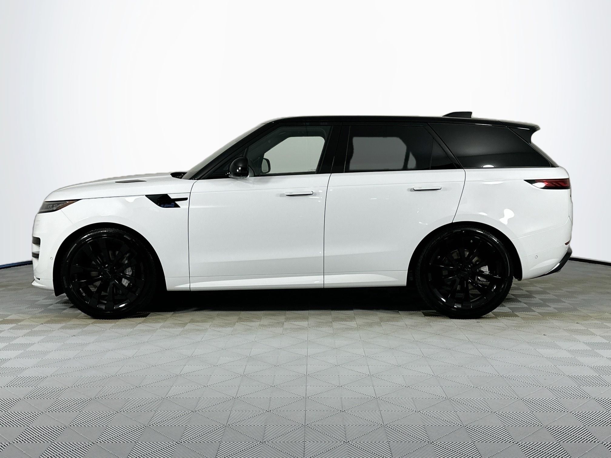 new 2026 Land Rover Range Rover Sport car, priced at $102,670