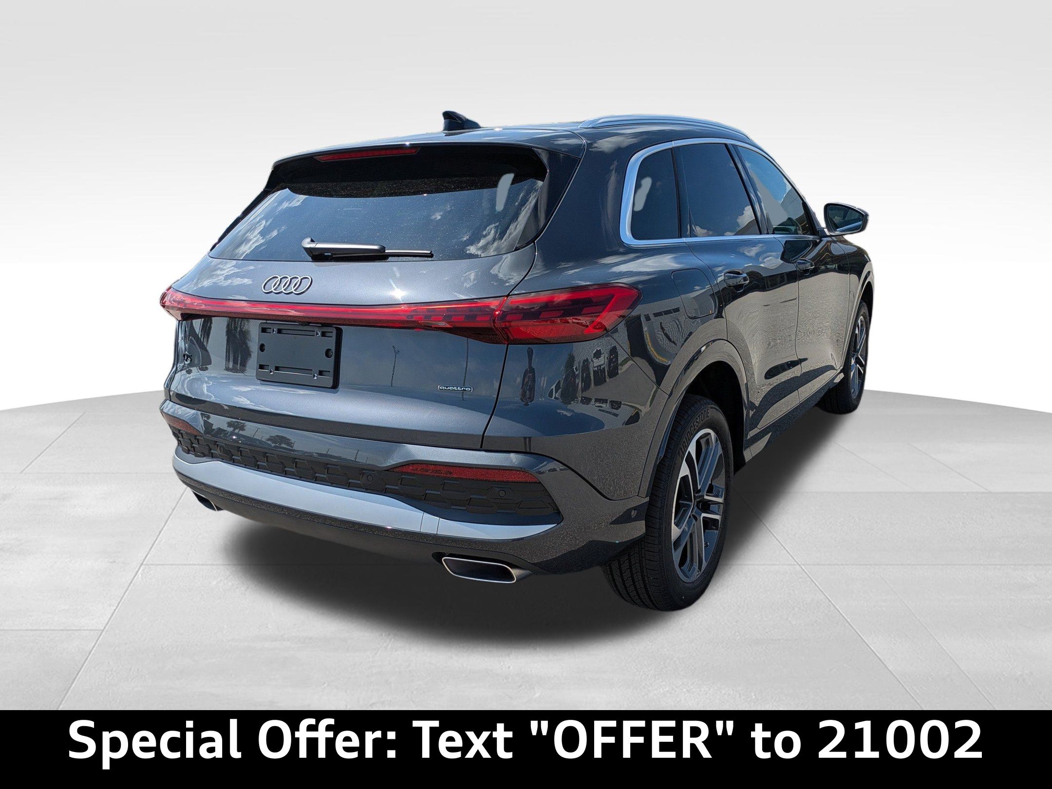 2025 Audi Q5 Premium Plus photo 3