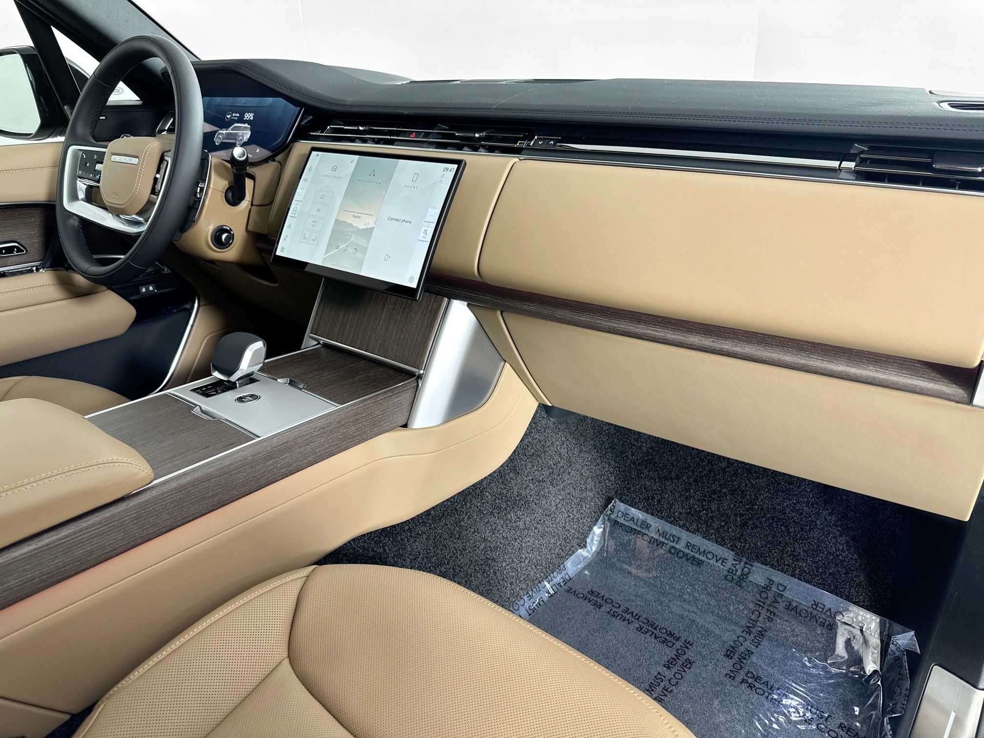 new 2026 Land Rover Range Rover Plug-In Hybrid car, priced at $134,950