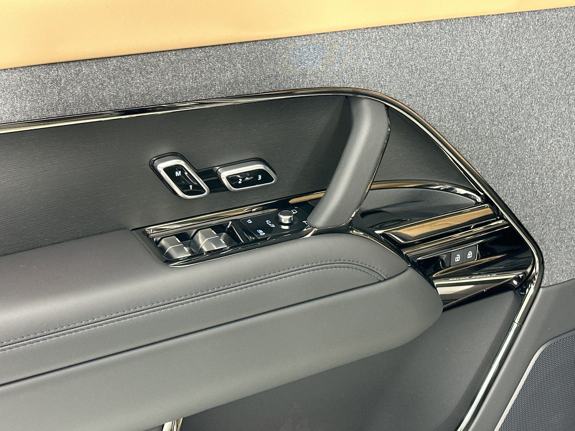 new 2026 Land Rover Range Rover Sport car, priced at $119,430