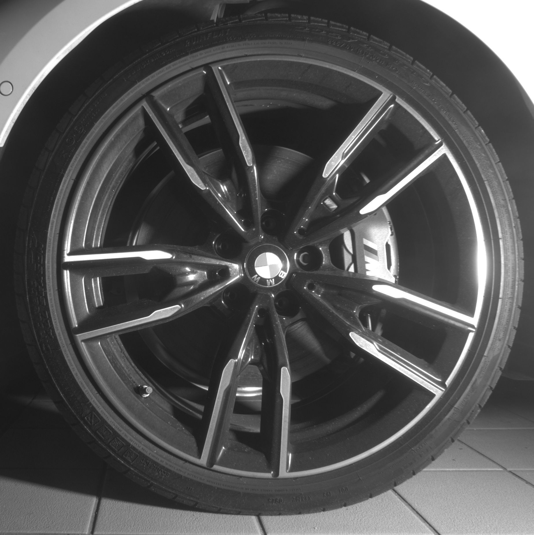 2026 BMW 4 Series M440i - Photo 9