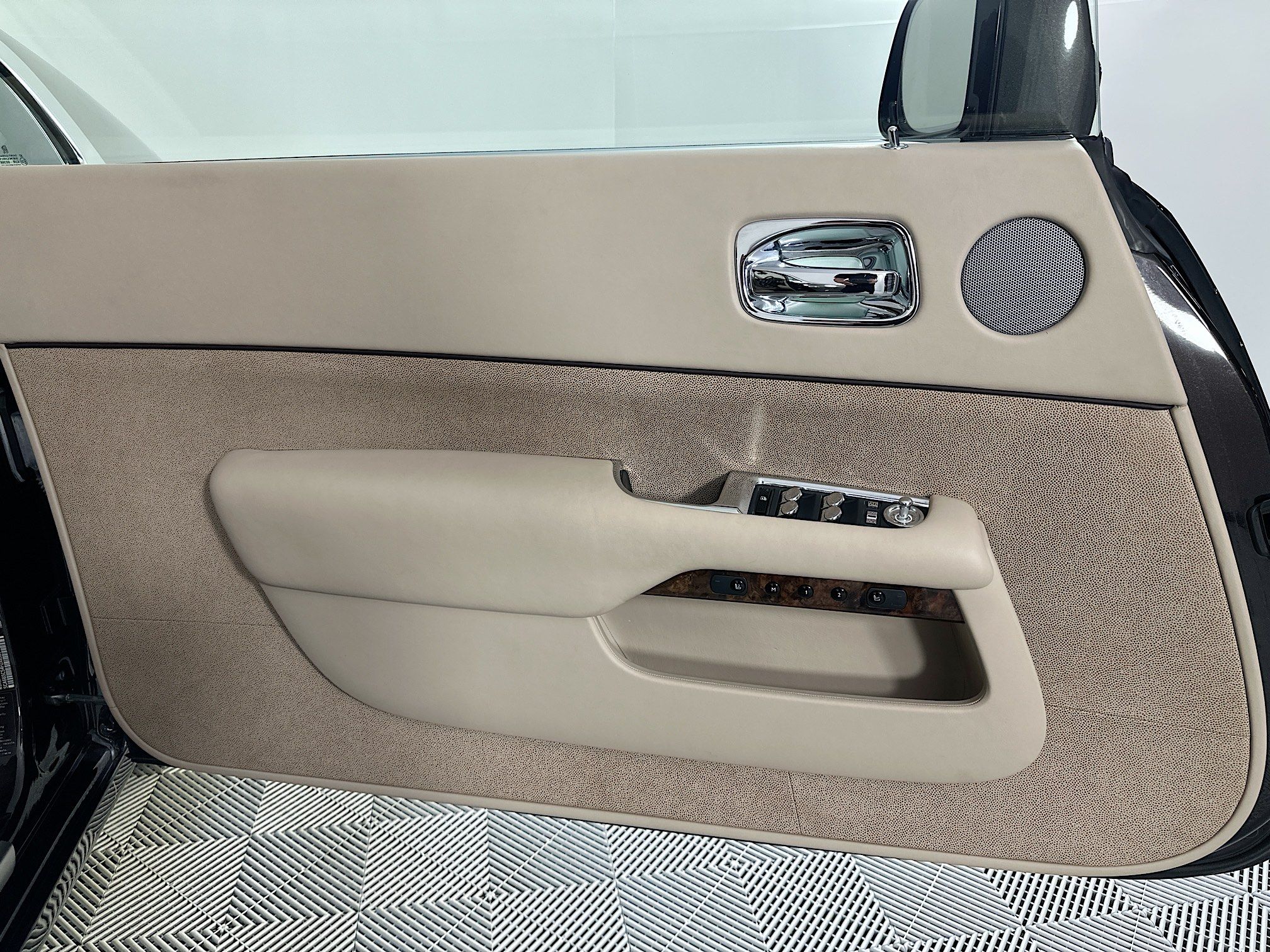 used 2015 Rolls-Royce Wraith car, priced at $149,998