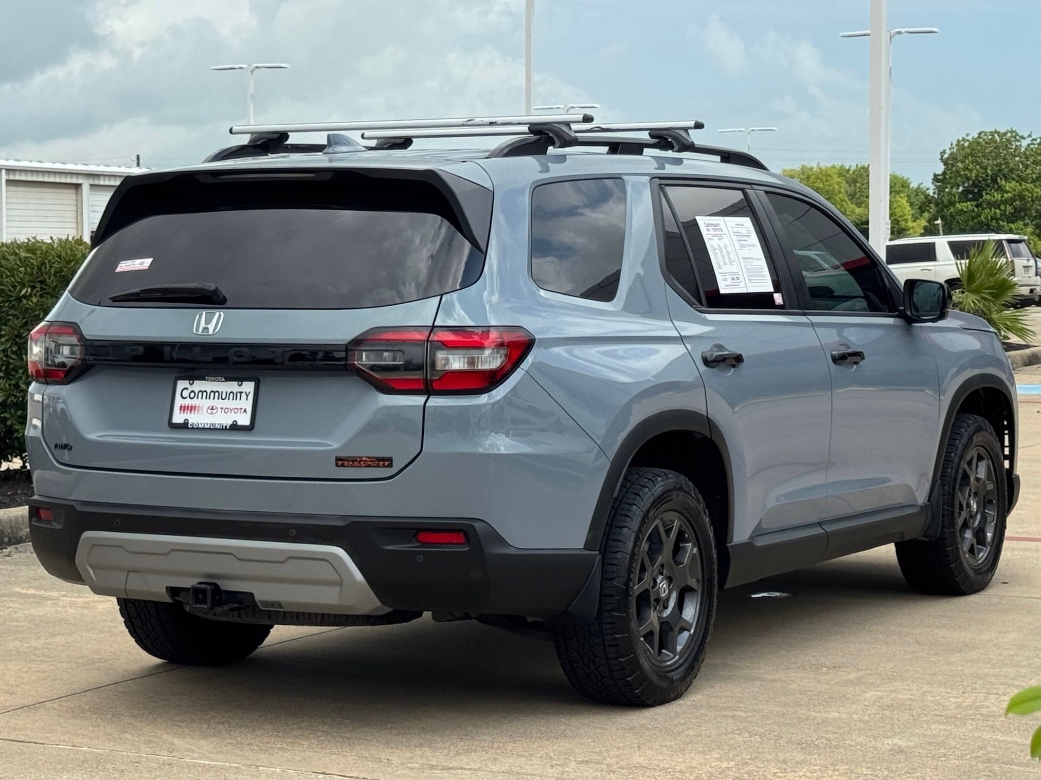 2025 Honda Pilot TrailSport  at Community Honda