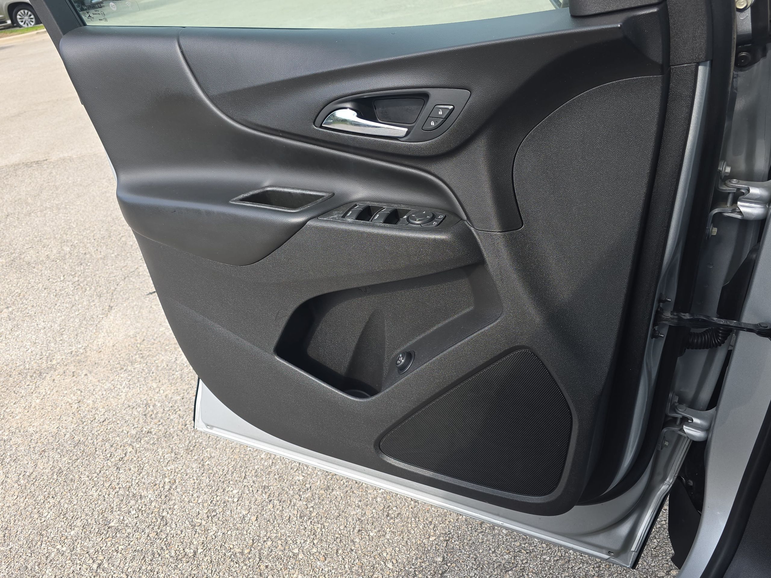 2021 Chevrolet Equinox LT Silver at DeMontrond Ford